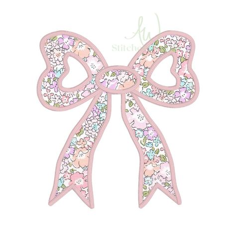 She’s here! 🤩 Simplicity is my favorite and this bow is just that— sweet and simple! Just in time for all those rollback sweater and sweatshirt orders! On sale until Wednesday night! I can’t wait to see how you bring this bow to life! Satin Stitch Embroidery Design, Bow Embroidery Design, Vinyl Business, Appliqué Embroidery, Embroidery Things, Christmas Applique Designs, Satin Stitch Embroidery, Stitch Embroidery Design, Bow Embroidery