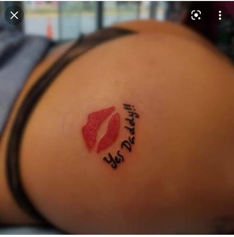 You know what's worse than having a messed up tattoo design on your skin forever? Getting called out about that epic fail online. Bum Tattoo, Tattoo For Boyfriend, Woman Tattoo, Photography Drawing, Hip Tattoos Women, Pretty Tattoos For Women, Tattoos For Black Skin, Sketch Tattoo, Dope Tattoos For Women