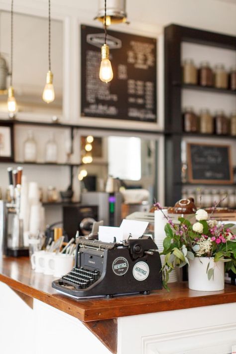 Photo General Store Aesthetic, Vintage Cafe Design, Office Coffee Station, Rustic Coffee Shop, Chicago Coffee Shops, Cafe Aesthetics, Chicago Coffee, Vintage Coffee Shops, Diy Coffee Station