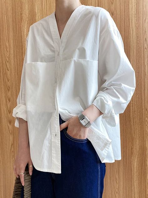 UOOZEE Pocket Blouse, Button Blouse, Casual Long Sleeve Shirts, Pleated Midi Dress, School Motivation, Medical School, V Neck Blouse, White Shirts, Blue Blouse