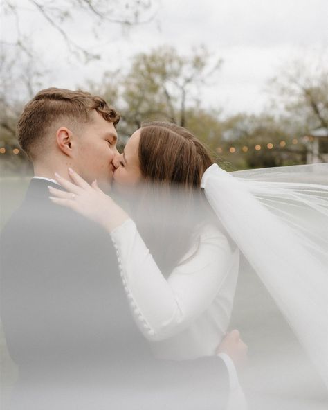 An overcast day calls for reminiscing on an overcast wedding - don’t let the weather get you down! Beautiful images come from the moments you share, not the weather 🤪 Austin Wedding Photographer, Austin Wedding, Wedding Photo Inspiration, Wedding Photoshoot, Engagement Photography, Elopement Photographer, Luxury Wedding, Beautiful Images, Photo Inspiration