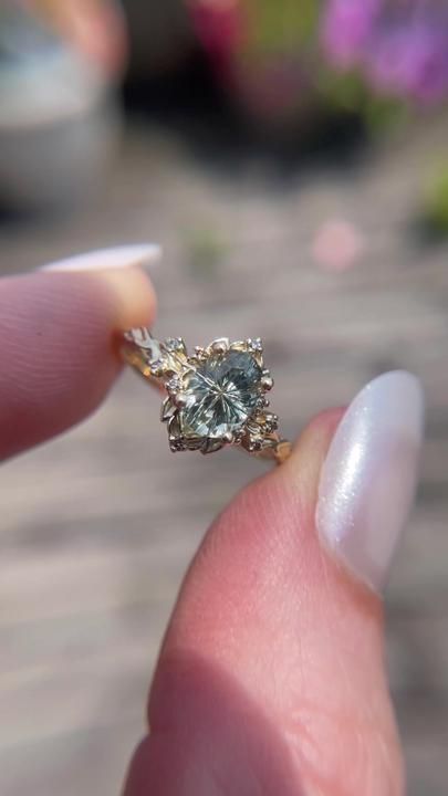 Enchanted Ring Aesthetic, Engagement Rings Colored Diamond, Green Engagement Ring Aesthetic, Crystal Wedding Ring Aesthetic, Alternative Stone Wedding Rings, Vintage Crystal Engagement Rings, Wedding Rings Not Diamond Stones, Engagement Rings Alternative Stones, Engagement Rings Crystal Stones