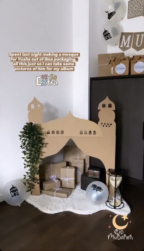 Ramadan Corner For Kids, Islamic Diy Home Decor, Ramadan Decor For Kids, Ramadan Fireplace Decor, Ramadan Decorations Ideas Outdoor, Deco Aid Moubarak, Ramadan Decor Ideas, Ramadan Kids Crafts, Diy Ramadan Decor