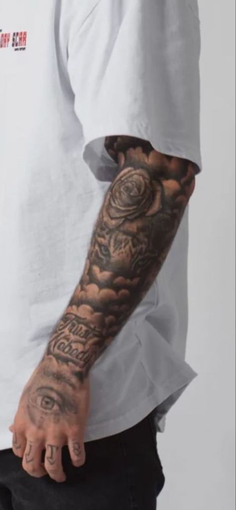 Men Full Arm Tattoo, Tattoo Full Arm Men, Tätoo Arm Man, Shoulder Half Sleeve Tattoo Men, Shaded Tattoo Sleeve, Snake Sleeve Tattoos For Guys, Male Tattoo Ideas Arm Half Sleeves, Men’s Forearm Sleeve, Full Arm Tattoo Men Ideas