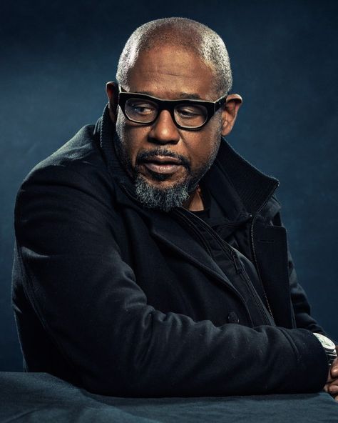 Forest Whitaker, *Burden* The Great Debaters, Forest Whitaker, Mens Inspiration, Black Actors, Liam Neeson, Fitness Photography, Weird Pictures, Black N White Images, White Photo