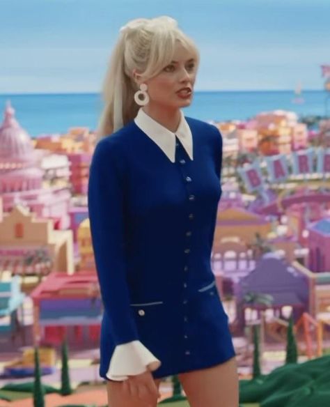 Margot Robbie Dress, Margot Robbie Outfit, Emily In Paris Outfits, Grad Outfits, Barbie Outfits, Modesty Fashion, Iconic Dresses, Movies Outfit, Paris Outfits