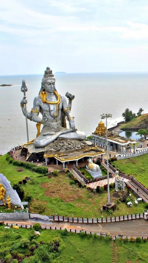 Murudeshwar Temple In Karnataka India Murudeshwar Lord Shiva, Murudeshwar Temple, 1080 Wallpaper, Ramanathaswamy Temple, Hara Hara, Venkateswara Swamy, Temple Ruins, Temple Photography, Girly Frame