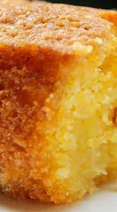 Lemon Polenta, Lemon Polenta Cake, Nigella Lawson Recipes, Polenta Cake, Polenta Cakes, Patisserie Sans Gluten, Lemon Bread, Savory Cakes, Nigella Lawson