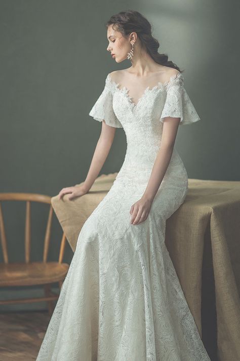 Enchanted Vintage Romance! 17 Time-Honored Ethereal Wedding Dresses Ethereal Wedding Dresses, Kasut Pengantin, Ethiopian Wedding Dress, Ethereal Wedding Dress, Ethiopian Wedding, Ethereal Wedding, Vintage Romance, Stunning Gowns, Dresses Dresses