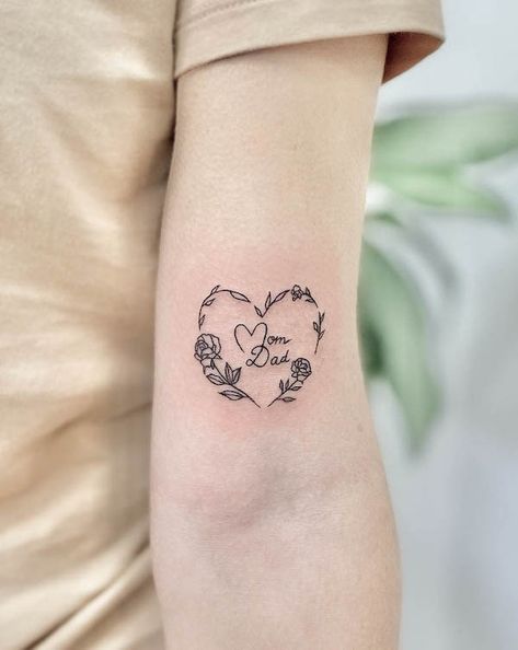 Mama Tattoos For Daughter, Tattoos To Surprise Mom, Tattoos That Say Mom, Tattoos For Parents That Have Passed, Mum Tribute Tattoo, Tattoo For My Parents, Men Family Tattoo, Mom Of 6 Tattoo Ideas, Tattoo Ideas For Mom And Dad