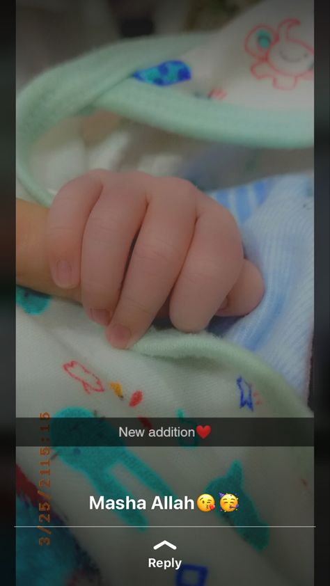 New Born Baby Wishes Status, Bhanja Quotes, Caption For Newborn Baby, Baby Girl Captions Instagram, New Born Baby Status, Newborn Baby Girl Quotes, Baby Smile Quotes, Newborn Baby Quotes, Baby Captions