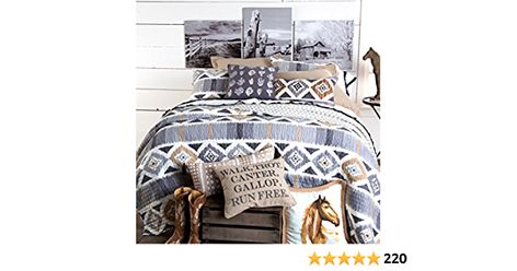 Amazon.com: Rod's Walk Trot Canter Southwestern Santa Fe Quilted Bedding, Full/Queen : Home & Kitchen Western Boho Bedroom, Bedroom Western, Aztec Quilt, Pattern Bedroom, Neutral Bed Linen, Cowgirl Room, Western Bedroom Decor, Aztec Decor, Black Bed Linen