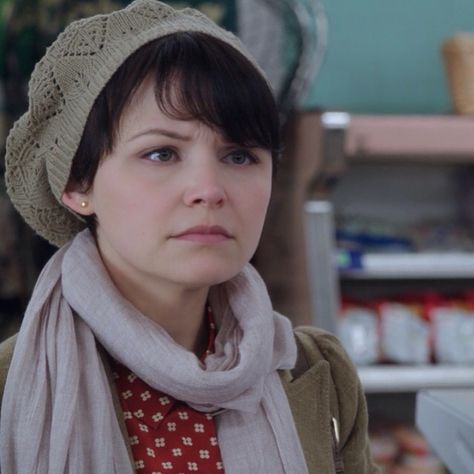 Mary Margaret Blanchard Hair, Mary Margaret Aesthetic, Once Upon A Time Mary Margaret, Mary Margaret Blanchard Aesthetic, Mary Margaret Blanchard Outfits, Descendants Shifting, Mary Margaret Blanchard, Fam Aesthetic, Shifting Motivation