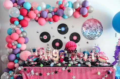 Rock star theme dessert table Rock Star Party Favors, Disco Party Ideas, Pop Star Party, Lila Party, Rockstar Party, Rockstar Birthday, Rock Star Birthday, Rockstar Birthday Party, Dance Party Birthday