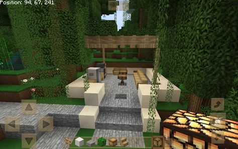 Minecraft Sitting Area Outside, Minecraft Sitting Area, Sitting Area Outside, Garden Sitting Area, Sitting Area Ideas, Minecraft Garden, Garden Sitting Areas, Minecraft Builds, Patio Outdoor