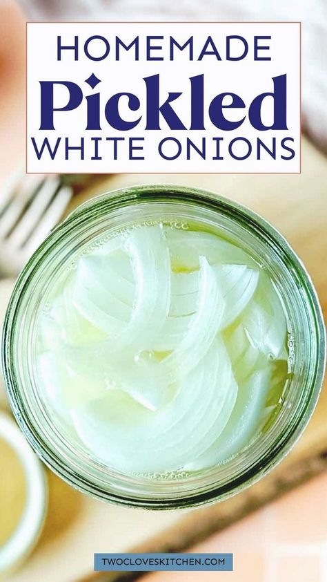 Easy and quick pickled white onion recipe using rice vinegar, sugar, and kosher salt. Learn how to make pickled white onions the easy and quick way. Pickled white onions are the perfect condiment for so many dishes. Pickled white onions are also a healthy snack or side dish idea. Simple, tangy, and delicious white onions that have been pickled to perfection. Add pickled white onions to sandwiches, salads, bowls, tacos, and wraps. Pickling white onions make easy. Pickled White Onions Recipe, Pickled White Onions, Recipes Using Rice, Pickle Onions Recipe, Salads Bowls, Easy Pickling Recipes, Savory Snack Recipes, Snack Easy, Quick Pickled Onions