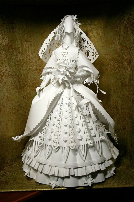 Paper Doll by Asya Kozina Paper Costume, Paper Clothes, Recycled Dress, Paper Fashion, Origami Paper Art, Paper Dress, Art Dolls Handmade, Recycled Fashion, Paper Cut Art