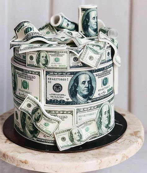 Dollar Bill Cake, Money Birthday Cake, Alcohol Bottle Decorations, Alcohol Cake, Carrot Cupcake, Dad Birthday Cakes, Cake For Husband, Money Cake, Birthday Cake For Him