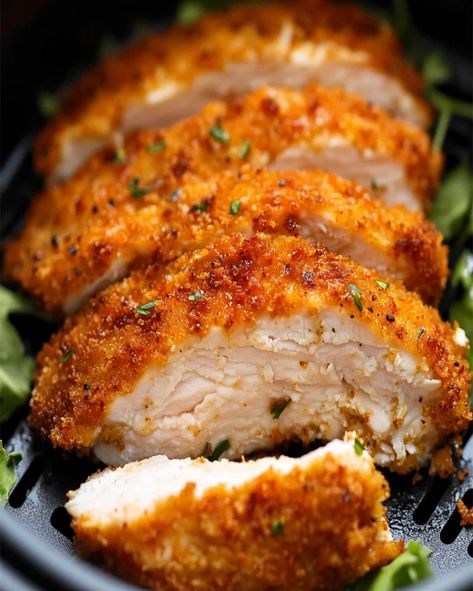 Crispy Chicken Breast in Air Fryer – Easy & Healthy Recipe Boneless Skinless Chicken In Air Fryer, Crispy Chicken In Air Fryer Recipes, Fried Chicken In An Air Fryer, Gluten Free Chicken Air Fryer Recipes, Airfried Healthy Chicken Breast, Fried Chicken Recipe In Air Fryer, Best Air Fryer Chicken Recipes, Air Frying Chicken Breast, How To Cook Chicken Breast In Air Fryer