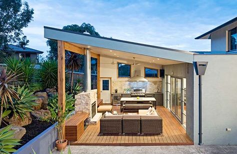 8 things to consider for a great alfresco area : iBuildNew Blog Backyard Entertaining Area, Alfresco Designs, Garden Seating Area, Backyard Design Layout, Alfresco Area, Backyard Kitchen, Backyard Entertaining, Backyard Pergola, Outdoor Entertaining Area