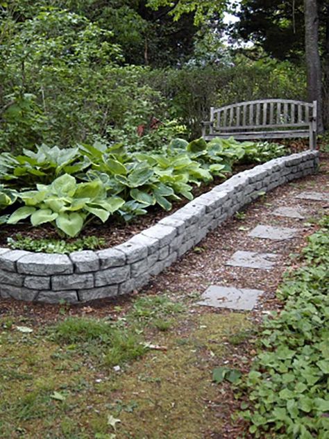 Different Level Garden Sleeper Beds On Corners, Raised Bed Brick, Steel Garden Edging, Stone Walls Garden, Landscaping Rock, Landscape Borders, Artificial Hedges, Landscape Edging, Lawn Edging