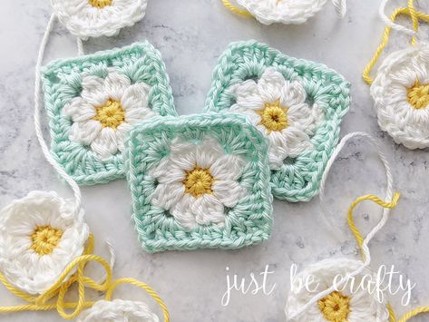 Dainty Daisy Granny Square Motif & Video Tutorial Granny Square Motif, Daisy Granny Square, Crocheted Squares, Poncho Patterns, Sunburst Granny Square, Ripple Blanket, Granny Square Tutorial, Ripple Stitch, Flower Granny Square