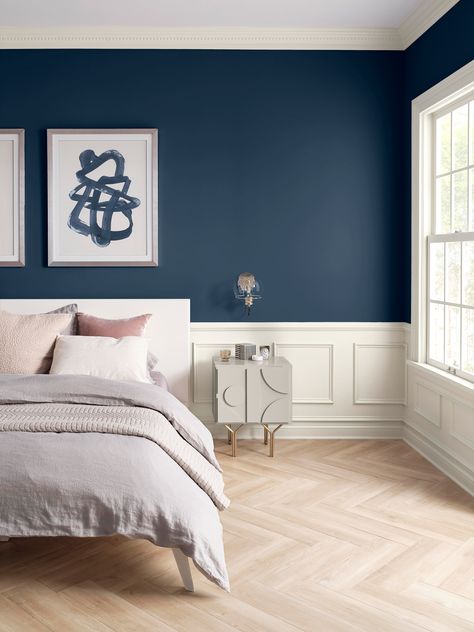 Sherwin-Williams Color of the Year 2020: A New Neutral | Real Simple Sherwin Williams Indigo, Florida Bedroom, Navy Bedrooms, Blue Bedroom Walls, White Wainscoting, Blue Accent Walls, Navy Walls, Bedroom Redo, Sherwin Williams Colors