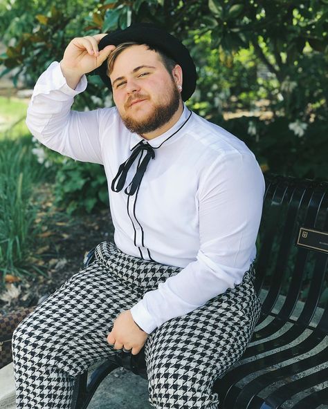 Plus Size Trans Guy on Instagram: “another outfit bought and styled by @jazzmynejay! embracing my femininity has been a fun journey over the last few years. When I first came…” Genderqueer Aesthetic, Cute Chubby Guys, Plus Size Male Model, Enby Fashion, Plus Size Mens Fashion, Plus Size Male, Transition Goals, Plus Size Posing, Henry Iv