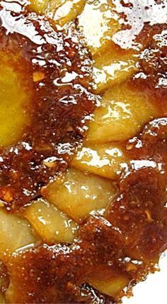 Up Side Down Apple Cake, Upside Down Apple Bundt Cake, Apple Upside Down Cake With Box Cake, Fall Cake Ideas, Autumn Cakes, Apple Cake Recipe Easy, Apple Upside Down Cake, Upside Down Apple Cake, Apple Cakes