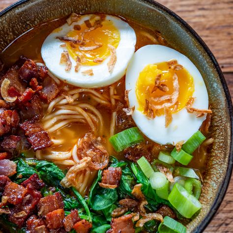 5 Ramen Recipes Using Ingredients You Have at Home! | Mike's Mighty Good Craft Ramen Breakfast Ramen Recipe, Breakfast Ramen, Bacon Egg Breakfast, Ramen Recipes Easy, Bacon Eggs Breakfast, Ramen Bar, Tonkotsu Ramen, Sauteed Greens, Ramen Recipe