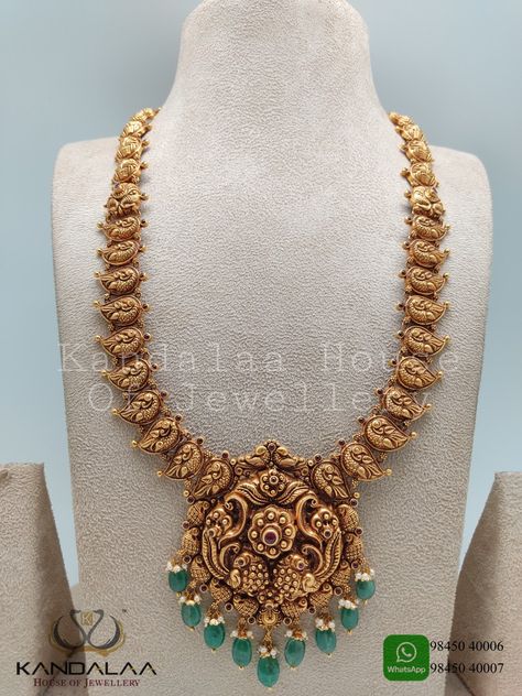 Gold we like Traditional Jewelry Antique Gold, Bridal Antique Gold Jewellery, Neck Haram Designs, Antique Gold Jewelry Indian Haram, Antique Gold Bridal Jewellery Indian, Long Antique Necklace Gold, Simple Antique Necklace Gold, Antique Haram Designs Gold, Antique Gold Jewellery