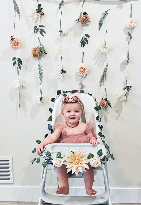 One Year Flower Birthday, Wildflower First Birthday Party Decor, Wild Flower Themed First Birthday, Blooming 1st Birthday, Flower Themed One Year Birthday, Botanical First Birthday Party, Plant First Birthday Party, Wild And Onderful Birthday Theme, Boho Wildflower Birthday Party