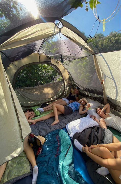 Camping Activities Aesthetic, Tent Camping With Friends, Summer Camping With Friends, Friends Camping Trip, D Of E Expedition, Group Camping Aesthetic, How To Have More Fun, Rv Camping Aesthetic, Outdoor Activities Aesthetic