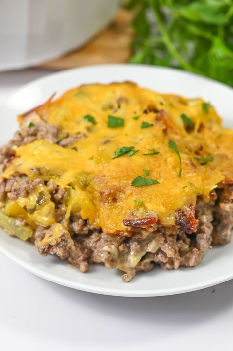 Low Carb Bacon Cheeseburger Casserole Bacon Cheeseburger Casserole Crockpot, Bbq Bacon Cheeseburger Casserole, Protein Packed Cheeseburger Casserole, Bacon Cheeseburger Grilled Cheese Casserole, Low Carb Bacon Cheeseburger Casserole, Casserole Slow Cooker, Popular Casseroles, Bacon Cheeseburger Casserole, Easy Mocktail Recipes