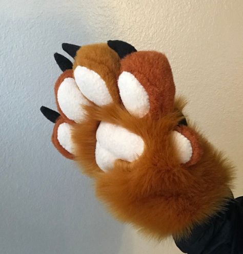 Fursuit Paws, Fursuit Tutorial, Change Your Eye Color, Paw Pattern, Cosplay Tutorial, Animal Sketches, Cool Anime Pictures, Design Reference, Fantasy Creatures