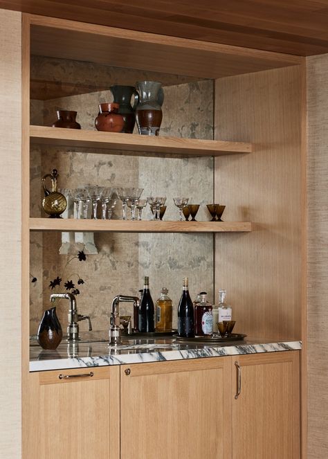 Home Wine Bar, Bar Nook, West Village Townhouse, Disc Interiors, Coin Bar, Home Wet Bar, Home Bar Areas, Home Bar Design, Built In Bar