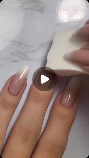 nails tutorials 💅🏻 on Instagram: "🤍white and nude ombre with a splash of glitter✨  By @heajiheaji" Ombre Nails Nude And White, Diy Ombre Nails, Nude Glitter Nails, Nude Ombre Nails, Ombre Nail Art Tutorial, Ombre Nails Tutorial, Instant Nails, Ombre Nails Glitter, Ombre Nail