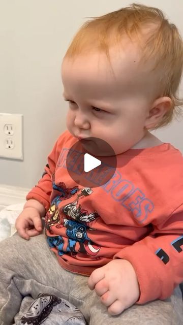 Laughing Baby, Funny Baby Faces, Toddler Videos, Funny Baby Gif, Toddler Humor, Baby Faces, Cute Funny Babies, Baby Gif