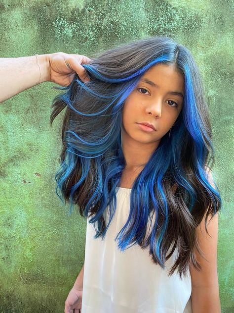 Blue Color Blocking Hair, Blue Halo Hair Color, Dyed Hair Inspiration Blue, Under Hair Dye Purple, Blue Extensions Hair, Black And Light Blue Hair, Blue And Purple Hair Highlights, Purple Hair Color Ideas For Blondes, Brunette With Blue Highlights