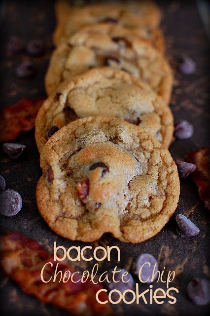 Food, Fun & Life: Bacon Chocolate Chip Cookies Striping Tape Nail Art, Bacon Chocolate Chip Cookies, Bacon Cookies, Bacon Chocolate, Chocolate Bacon, Parchment Paper Baking, Milk Chocolate Chips, Bacon Recipes, Yummy Eats