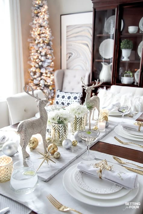 See my Styled and Set Christmas Table Decor Ideas - tips on seating, centerpiece ideas, place setting ideas, festive decor and more! #christmastree #centerpiece #christmasornaments #placesettingideas Winter Table Decorations, Christmas Table Decor Ideas, Christmas Table Decorations Centerpiece, Diy Christmas Table, Christmas Dining Table Decor, Silver Christmas Decorations, Xmas Table, Tafel Decor, Christmas Table Setting