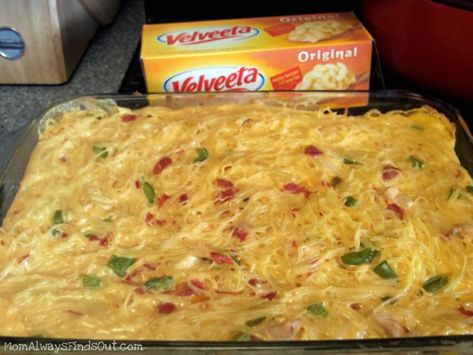 Velveeta Rotel Chicken Spaghetti Recipe Chicken Rotel Spaghetti, Rotel Chicken Pasta, Rotel Spaghetti, Velveeta Chicken, Chicken Rotel, Velveeta Rotel, Rotel Chicken, Rotel Chicken Spaghetti, Velveeta Recipes