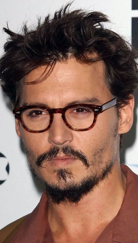 Moscot Glasses Men Style, Johnny Depp Beard, Oval Face Sunglasses, Johnny Depp Glasses, 70s Glasses, Johnny Depp Wallpaper, Mens Glasses Frames, Men Stylish Dress, Stylish Glasses