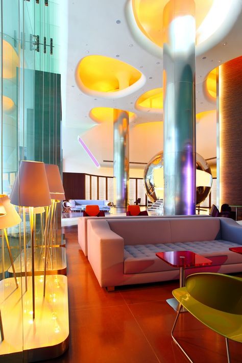 Best design hotels to stay during Singapore Indesign Intimate | Hotel Interior Designs Boutique Hotel Lobby, Modern Hotel Lobby, Boutique Hotels Interiors, Hotel Lobby Design, Lobby Interior Design, Lobby Interior, Memphis Design, Hotel Interior Design, Lobby Design