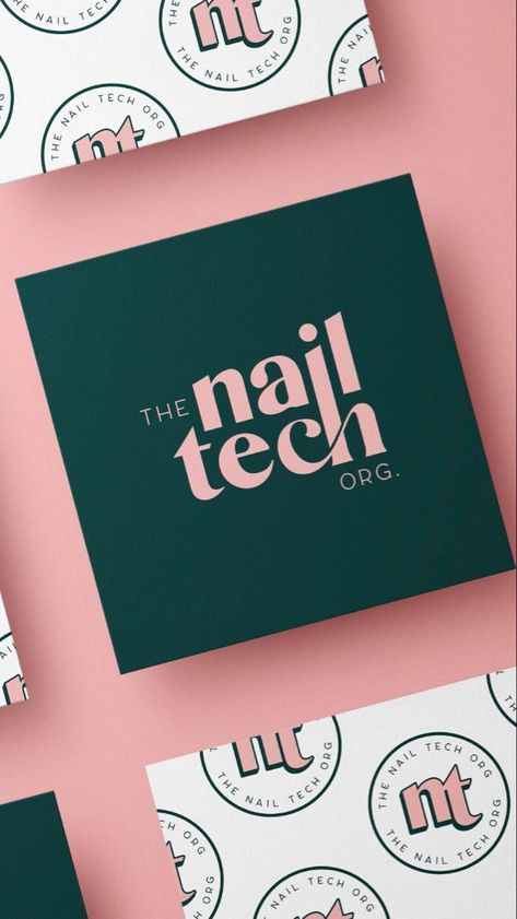 Pink and green brand identity for Nail Tech o Modern Vintage Branding, Mcm Branding, Corporate Design Inspiration, Green Brand Identity, Graphic Design Branding Identity, Typographie Logo, Visuell Identitet, Inspiration Logo Design, Desain Editorial