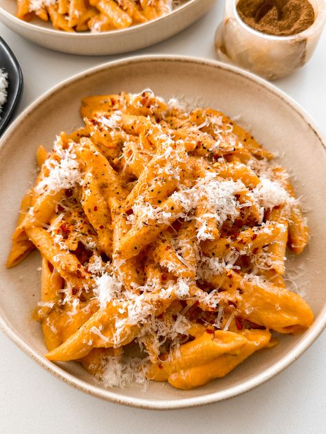 Pumpkin Pasta Aesthetic, Savoury Pumpkin Recipes, Pumpkin Savory Recipes, Pumpkin Recipes Savory, Pumpkin Pasta Recipes, Autumn Pasta, Pasta Pumpkin, Popular Breakfast Recipes, Cottage Recipes