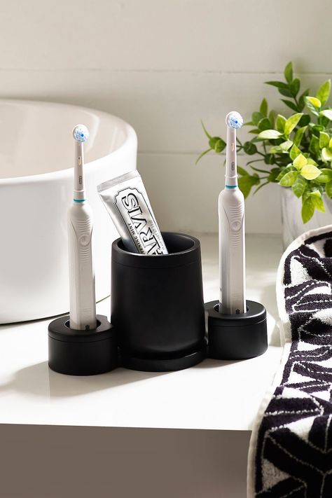 Toothbrush Holder Ideas, Toothbrush Holder Ceramic, Electric Toothbrush Storage, Ceramic Toothbrush Holder, Electric Toothbrush Holder, Toothbrush Storage, Bathroom Toothbrush Holder, Bathroom Inspo, Electric Toothbrush