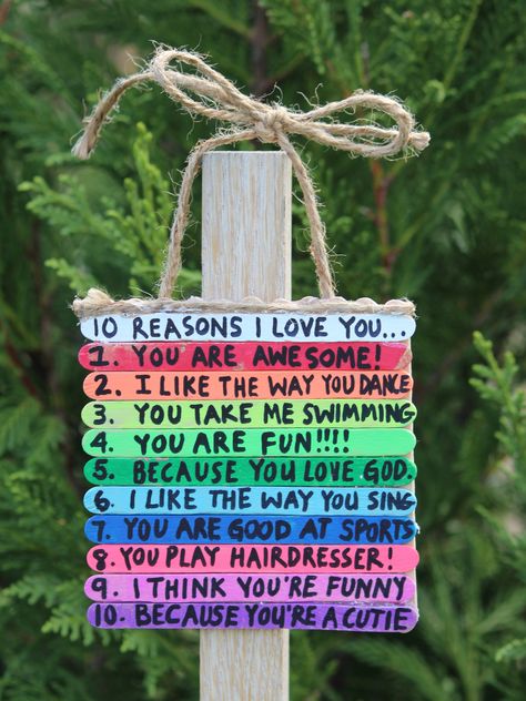 10 Reasons I Love My Dad! - Father's Day - Popsicle Stick Crafts Christmas Presents For Dad, Diy Popsicle Stick Crafts, Reasons I Love You, Diy Popsicle, Popsicle Crafts, Stick Art, Popsicle Stick Crafts, I Love My Dad, Popsicle Stick