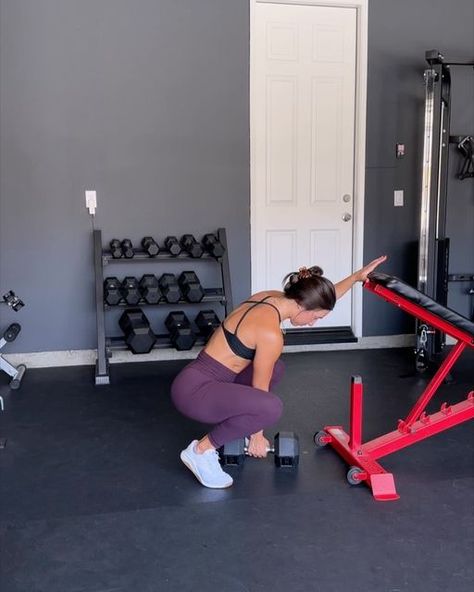 Alex Rice | Workouts on Instagram: "all you need are some dumbbells for this upper body workout 🌶️ we’ve got a pull day on the menu 👊🏼 perfect for when the gym is busy or if you’re working out from home!! 1a. 4 sets / 5-7 (each) single arm rows SUPERSET 2a. 3 sets / 8 (each) Alt. hammer curls 2b. 3 sets / 15 (each) side plank rear delt raise 3a. 3 sets / 8-10 underhand row 4a. 2-3 sets / dumbbells 21’s 5a. 2-3 sets / 10 alternating rear delt fly Find more workouts over in my app, try for 7 Single Arm Row Dumbbell, Single Arm Db Row, Alex Rice, Boulder Shoulders, Rear Delt Fly, Reverse Fly, One Arm Row, Pull Day, Workout Split