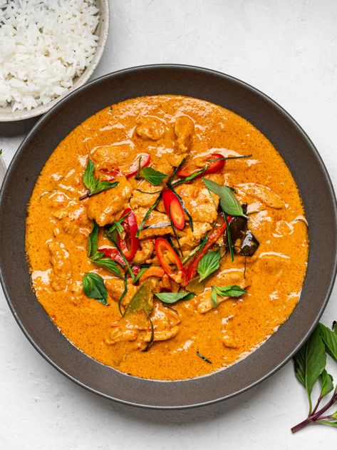 Panang Chicken Curry Easy Panang Curry Chicken, Instant Pot Panang Curry Chicken, Panang Curry Noodles, Penang Curry Chicken Thai Recipes, Penang Chicken Curry, Luxury Dinner Ideas, Authentic Panang Curry, Passanda Curry, Thai Panang Curry Chicken